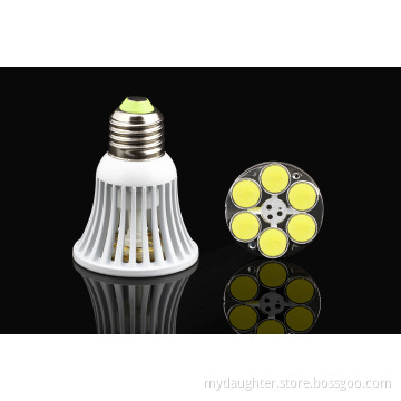 E27 18W Mcob LED Bulb with High Powe P38 Design